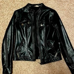 Maurice’s leather jacket size small